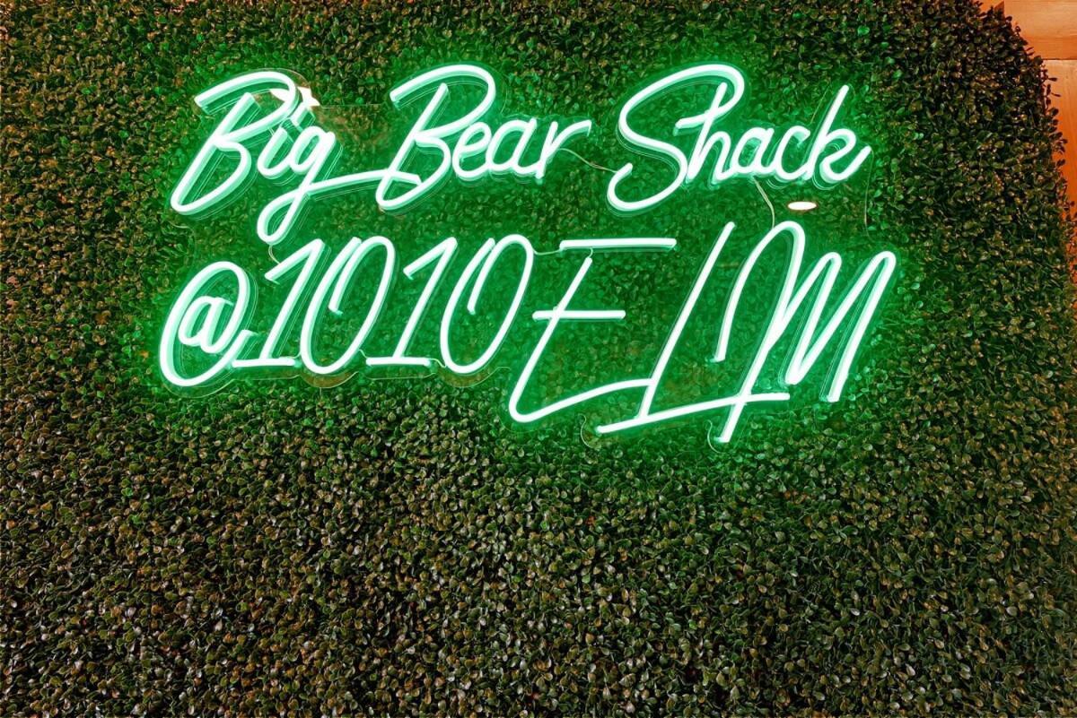 Big Bear Shack - Handicap Accessible & Dog Friendly Gatlinburg Exterior photo
